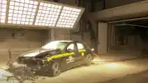  VIDEO: Crash Test Mercedes-Benz E-Class W214