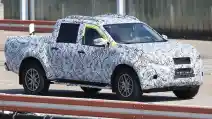  SPY SHOT: Inikah Double Cabin Pertama Mercedes-Benz?