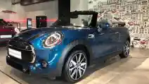  MINI Cabrio Edisi Terbatas Resmi Meluncur (13 Foto)