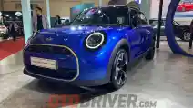  GALERI: MINI 5 Door Generasi Terbaru (20 FOTO)