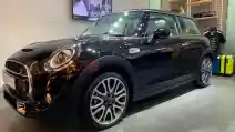  GALERI: MINI 3-Door Black Edition (18 Foto)