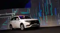  Bos Mitsubishi Indonesia: Saya Sadar Harga Outlander PHEV Tidak Murah