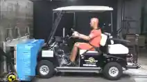  VIDEO: Ketika Mobil Golf Di-Crash Test