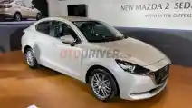  Harga Jual Sama, Inilah Beberapa Keunggulan Mazda 2 Sedan Ketimbang Hatchback