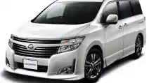  Nissan Elgrand Tak Punya Ban Serep, Dianggap Melanggar Hukum Oleh Konsumen