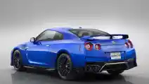  Nissan Berhati-hati Luncurkan GT-R. Ini Sebabnya.