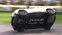  Video : Nissan Juke Ngebut 2 Roda Dan Pecahkan Rekor Dunia!