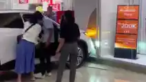  Omoda E5 Tabrak Tembok Di Mall, Mungkin Ini Penyebabnya?