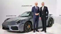  Strategi Porsche Di 2026, Ada Produk Baru Yang Ikonik