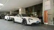  Porsche Resmikan Fasilitas Pengisian Daya Terbarunya Di Hotel Bintang Lima Di Jakarta Barat