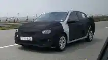  SPY SHOT: Kia Rio Sedan Terbaru