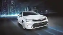  Toyota Camry Facelift 2016 Resmi Meluncur, Termurah RP 571 Jutaan