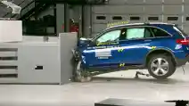  VIDEO: Crash Test Mercedes-Benz GLC 2017 (IIHS)