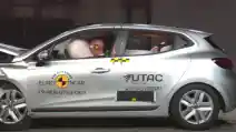  VIDEO: Crash Test Renault Clio (Euro NCAP)