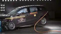  VIDEO: Crash Test Mercedes-Benz GLA-Class (Euro NCAP)