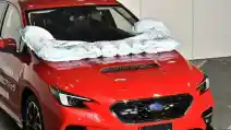  Subaru Perkenalkan Airbag Yang Dipasangkan Di Kap Mesin