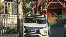  Ketika Mitsubishi Xpander Dilengkapi Sunroof Palsu