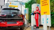  Segini Tarif Cas Mobil Listrik di SPKLU Shell