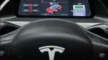  Karena Masalah Sepele Ini, Lebih Dari 2 Juta Tesla Kena Recall