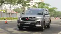  Wuling Almaz EX Dibanderol Rp 300 jutaan. Tawaran Menarik Akhir Tahun 