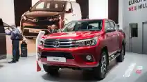  Laris di Eropa, Toyota Hilux Facelift Hadir di Geneva Motor Show 2016 