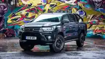  Toyota Hilux Edisi Baru Tawaran Menu Spesial dari Arctic Trucks