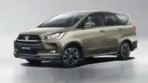  Akan Seperti Inikah Wujud Innova Facelift?