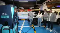  Toyota Sediakan Fasilitas Ultra Fast Charging 120 kW Di Mall Ini