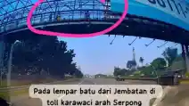  Viral Anak-Anak Lempar Batu Dari Jembatan Tol, Ancamannya 5 Tahun Penjara