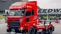  UD Trucks “Quon” Versi Liberty Walk