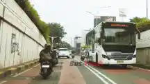  - Pelajar Sampai Pencari Kerja Diusulkan Gratis Naik Transjakarta