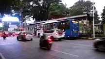  - Penumpang Transjakarta Boleh Berbuka Di Dalam Bus Selama Ramadhan