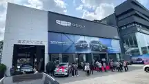  - Geely Resmikan Dua Dealer Sekaligus, Tangsel Dan Jakbar