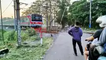  - Membahayakan, Ada 40 Perlintasan KA Tidak Resmi Akan Ditutup Di Jakarta