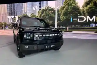 Komparasi Spesifikasi Jetour T1 i-DM vs Geely Starray EM-i