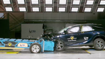 VIDEO: Crash Test Lexus RX (Euro NCAP)
