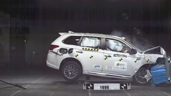 VIDEO: Crash Test Mitsubishi Outlander PHEV (ASEAN NCAP) 
