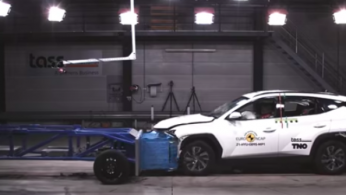 VIDEO: Crash Test Hyundai Tucson (Euro NCAP)
