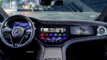 Mercedes-Benz Hadirkan Teknologi Video Streaming di Mobil Listriknya