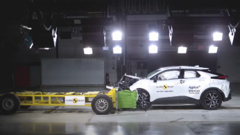 VIDEO: Crash Test Toyota All New C-HR (Euro NCAP)