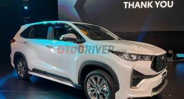 GALERI: Toyota Kijang Innova Zenix (24 Foto)