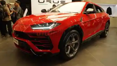 GALERI FOTO: Lamborghini Urus 2018 Indonesia (20 FOTO)