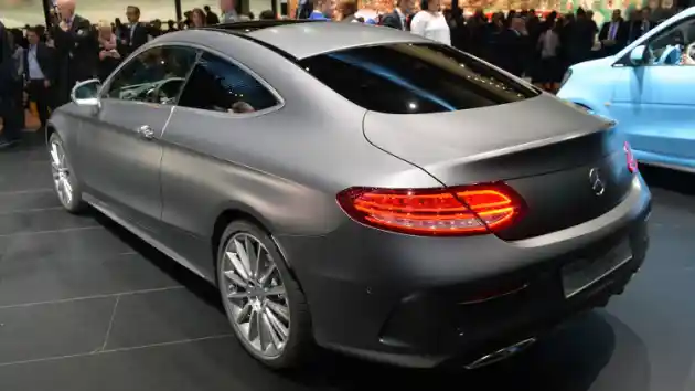 Foto - IAA 2015 : Debut Mercedes-Benz C-Class Coupe