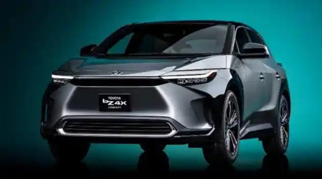 Foto - Innova Zenix dan Toyota bZ4X Akan Diluncurkan Bersamaan
