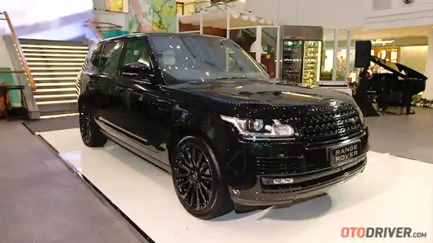 Foto - Demi Pangkas Harga, Range Rover Sport Akan Diproduksi di India Untuk Pasar Asia