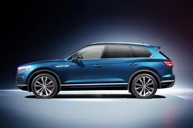 Foto - Volkswagen Touareg Terbaru Semakin Besar, Siap Debut