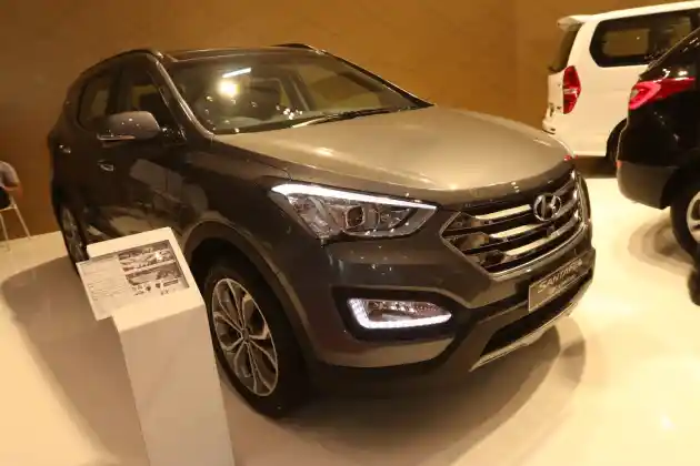 Foto - JAS 2015: Beli Hyundai Gratis Angsuran 3 Bulan, Hadiah Langsung Smartphone