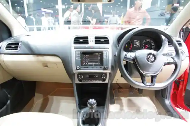 Foto - VW Polo 2016 Bertabur Fitur Dan Lebih Bertenaga