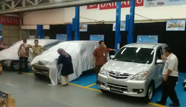 Foto - Daihatsu Kembali Rekondisi Xenia Konsumennya Secara Gratis