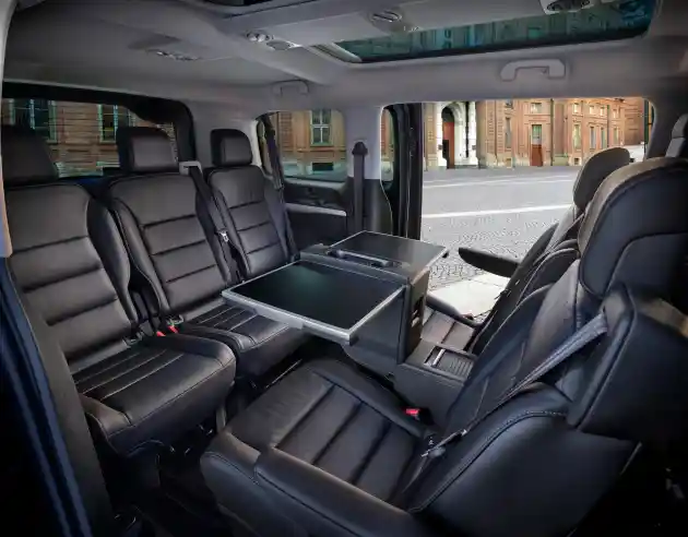 Foto - FIAT E-Ulysse, Van Elektrik Untuk Shuttle VIP